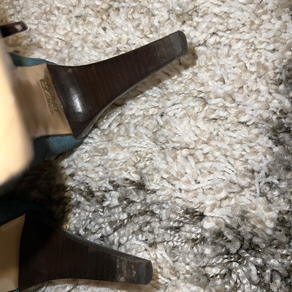 Butter Suede Gray-Blue Aqua Pull On Ankle Zip Boots Size 7.5 Made In Italy - Picture 7 of 12